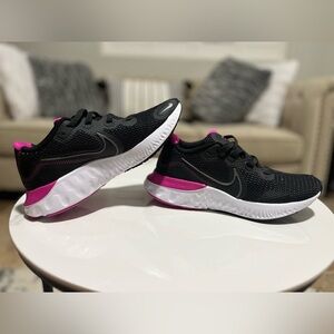Nike renew run, woman 6.5